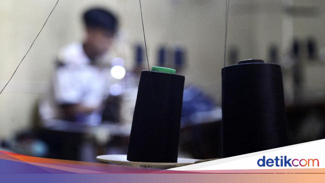 Industri Tekstil Masih Tertekan, Begini Datanya