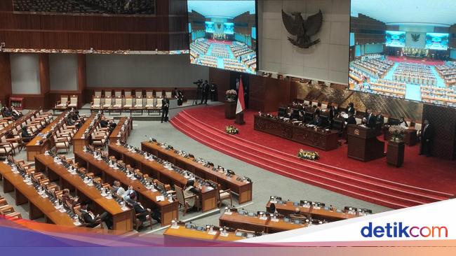 Dpr Ri Sepakat Bentuk Pansus Evaluasi Pelaksanaan Haji 2024