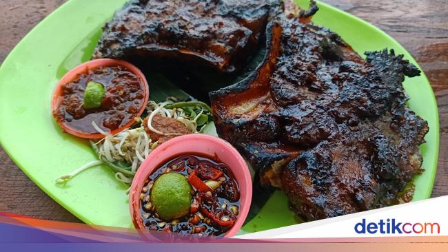 Pedas Manis! Rahang Tuna Bakar Bumbu Jimbaran Bisa Ludes 100 Porsi
