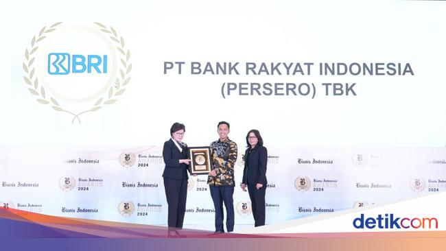 BRI Raih Penghargaan Sebagai Bank Persero dengan Kinerja Terbaik