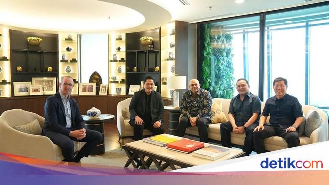 Erick Thohir \'Nongkrong\' Bareng Petinggi Walt Disney, Bahas Apa?