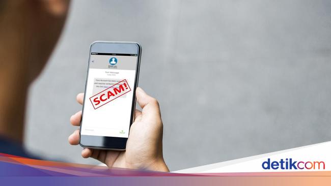 Terlanjur Klik Link Palsu Penipuan di WA? Ini yang Mesti Dilakukan