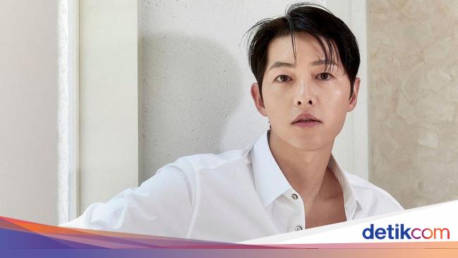 Cerita Song Joong Ki Pernah Dimarahi Istri Bule Spanyol, Ini Penyebabnya