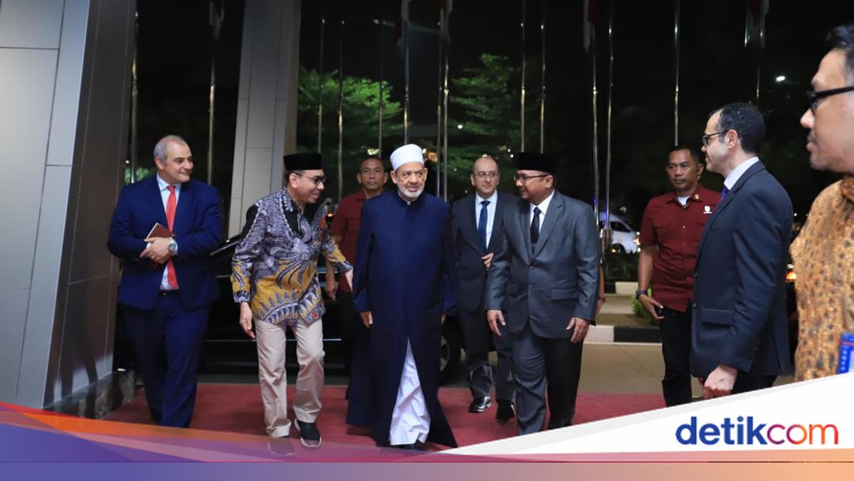 Lepas Kepulangan Imam Besar Al Azhar ke Mesir, Menag Bilang Begini