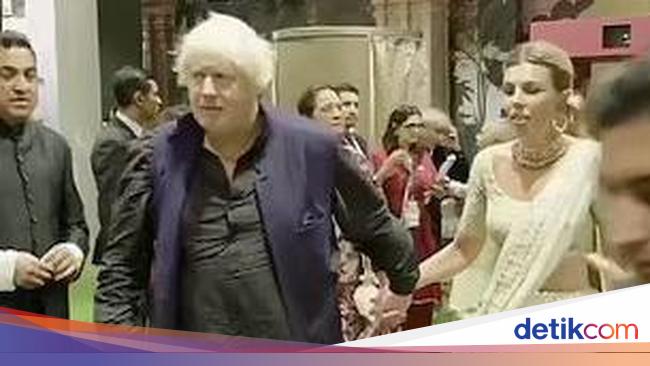 Mantan PM Inggris Boris Johnson Hadiri Pesta Ambani, Disebut Mirip Shrek