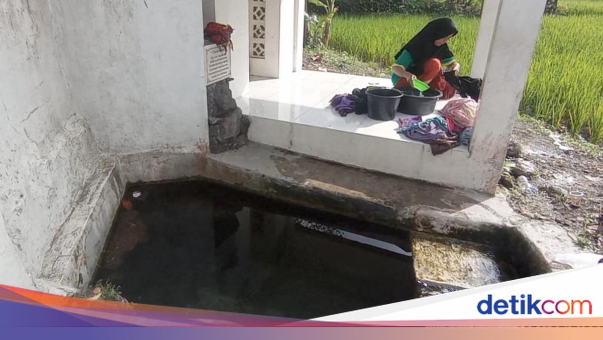 Mata Air yang Tak Pernah Kering di Kampung Kontol Bangkong Tasikmalaya Mata Air yang Tak Pernah Kering di Kampung Kontol Bangkong Tasikmalaya