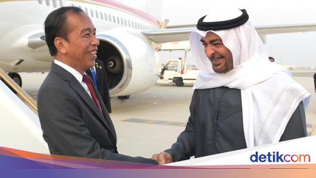 Kunjungi Uni Emirat Arab, Jokowi Bawa 8 \'Kado\' buat RI