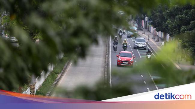 Mobil dan Motor Wajib Asuransi Tahun Depan, Berapa Preminya?