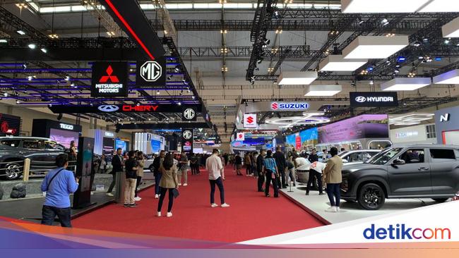 Harga Tiket GIIAS 2025: Cek Lokasi, Jadwal, dan Cara Pembelian