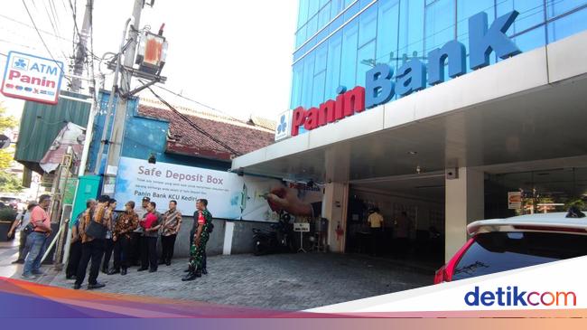 Aset Gedung Bank Panin di Kota Kediri Dilakukan Sita Eksekusi