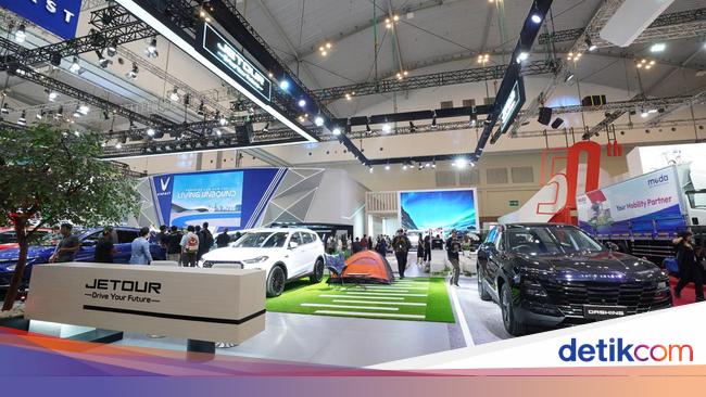 Harga Jetour Dashing dan X70 Plus Diumumkan, Mulai Rp 300 Jutaan