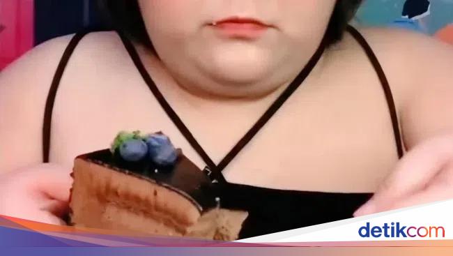 Awal Mula Seleb Mukbang Tewas Mendadak saat Live, Tak Stop Makan 10 Jam