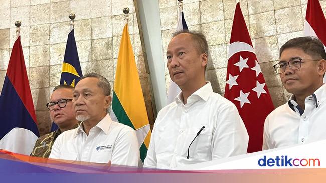 Sempat Bersitegang Terkait Revisi Aturan Impor, Mendag-Menperin Buka Suara