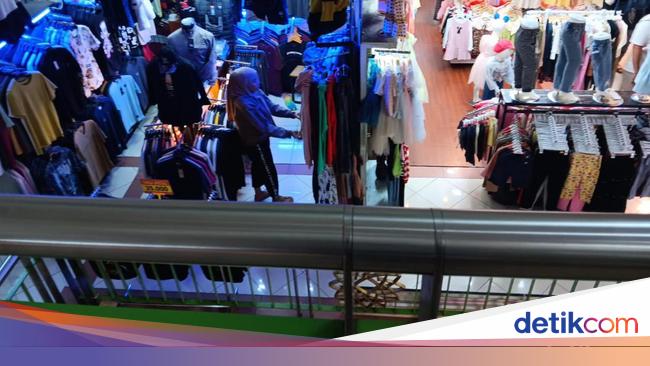 Begini Nih Situasi Pasar Tanah Abang di Tengah Isu Razia Barang Impor