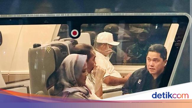 Jokowi & Erick Thohir Ngobrol Bareng di Kereta Cepat, Ini yang Dibahas