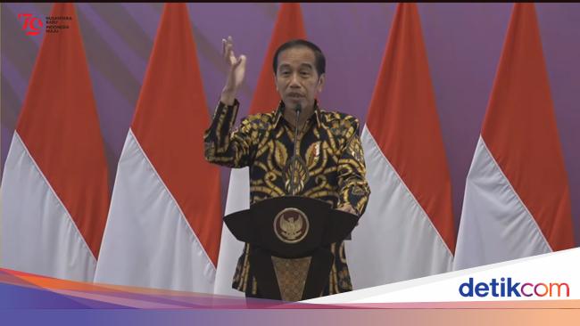 Buka Konferensi Cocotech, Jokowi Pamer RI Produsen Kelapa ke-2 Terbesar Dunia