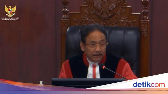 Ketua MK Bingung Kuasa Hukum Salah Tulis Papua Tengah Jadi Kotawaringin Barat