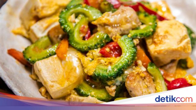 3 Resep Oseng Pare yang Gurih Renyah Untuk Menu Makan Siang