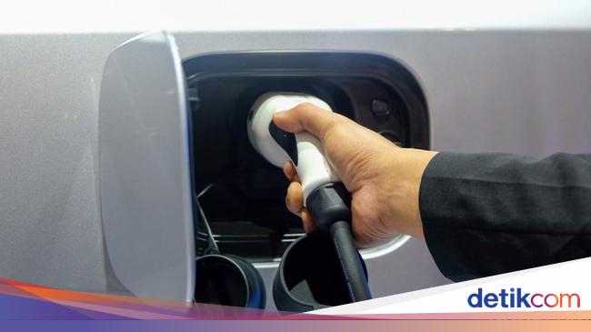 List of prices for electric cars sold in Indonesia, starting from IDR 180 million