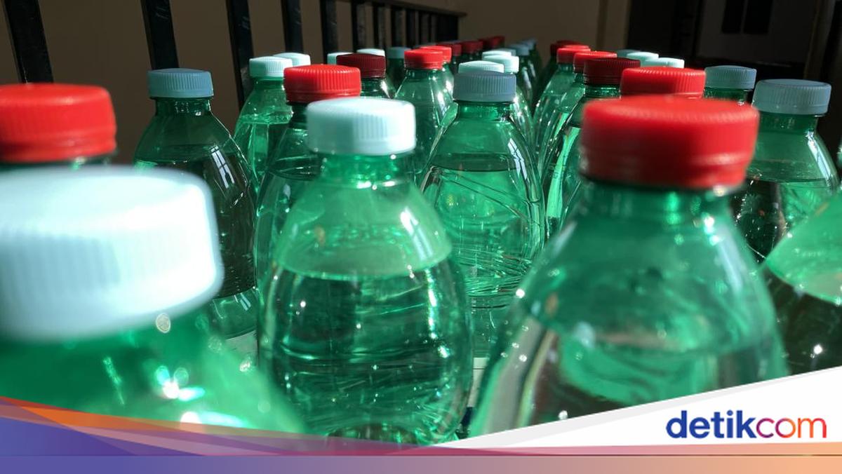 Produk Air Minum Dalam Kemasan Wajib SNI Mulai Oktober