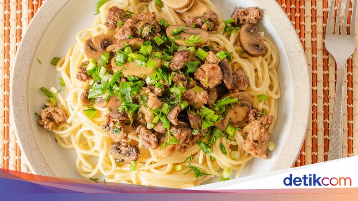 Resep Spaghetti Daging Cincang dan Jamur yang Gurih Enak untuk Makan Malam