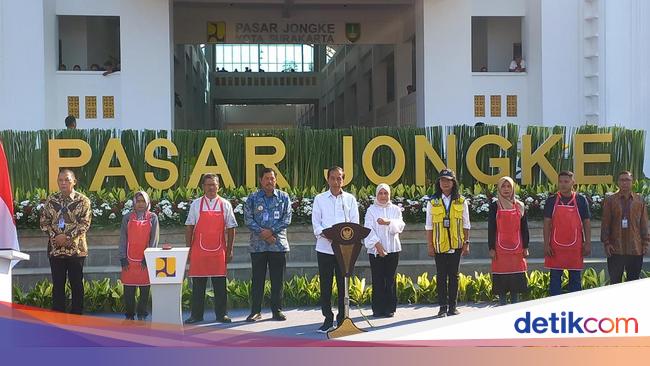 Resmikan Rehabilitasi Pasar Jongke Senilai Rp 124 M, Jokowi: Mal Saja Kalah