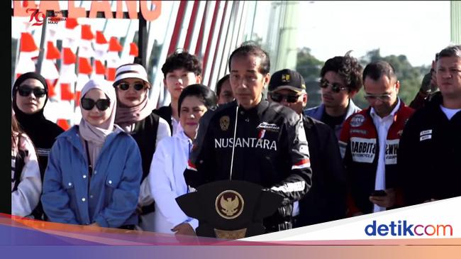 Jokowi Motoran Bareng Influencer Jajal Tol IKN