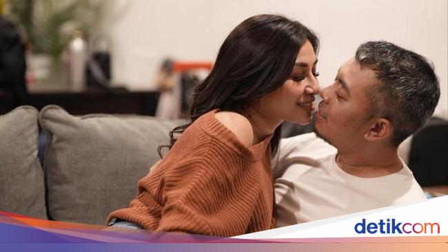 Top news of the week: Syahrini gives birth, Raffi Ahmad’s sister Nisya files for divorce