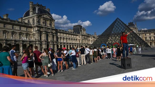 Turis AS Sembunyikan Identitas Saat Liburan