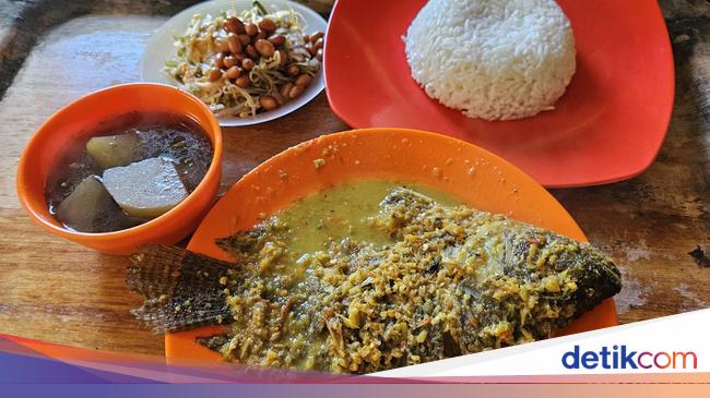 Sedapnya Ikan Mujair Nyat-nyat Bumbu Rajang Buat Kulineran di Bali