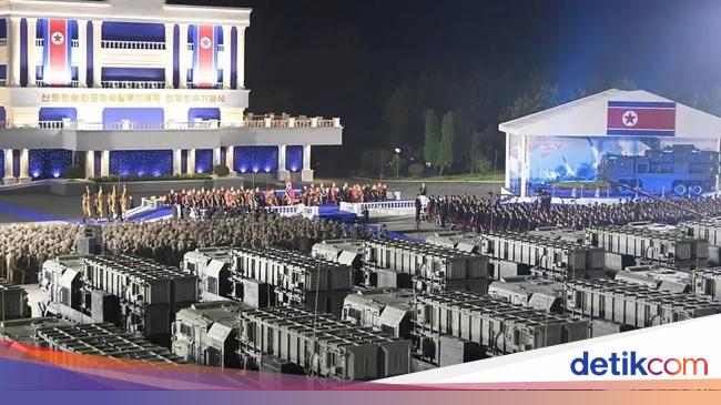 Tangkal AS, Korut Kerahkan 250 Sistem Rudal Nuklir ke Garis Depan