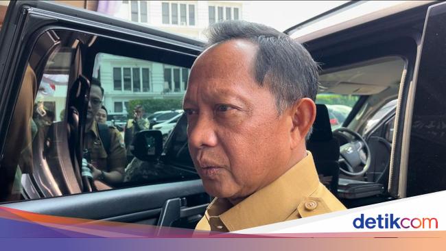Jokowi Kumpulkan Kepala Daerah di IKN, tapi Ada yang Nggak Dapat Tiket Pesawat