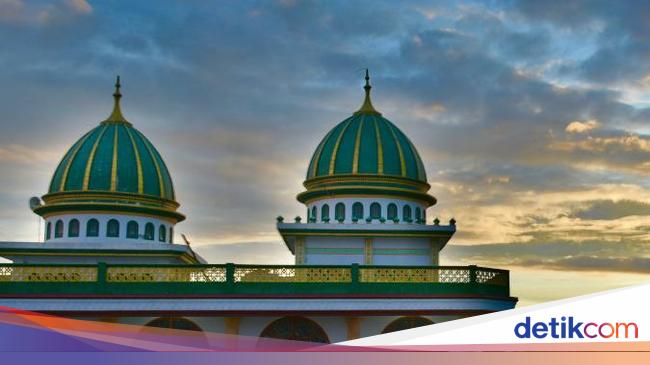 Efek Bola Salju Lonjakan Jumlah Pesantren