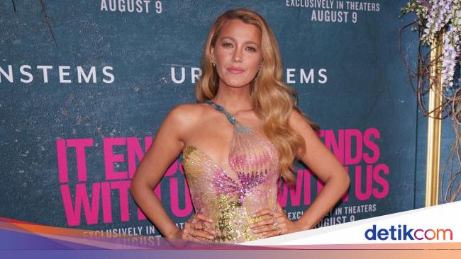 Photo: Blake Lively’s style wearing a Britney Spears dress 20 years ago