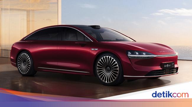 Huawei-BAIC Luncurkan Sedan Listrik Premium Pesaing Mercedes-Benz EQS