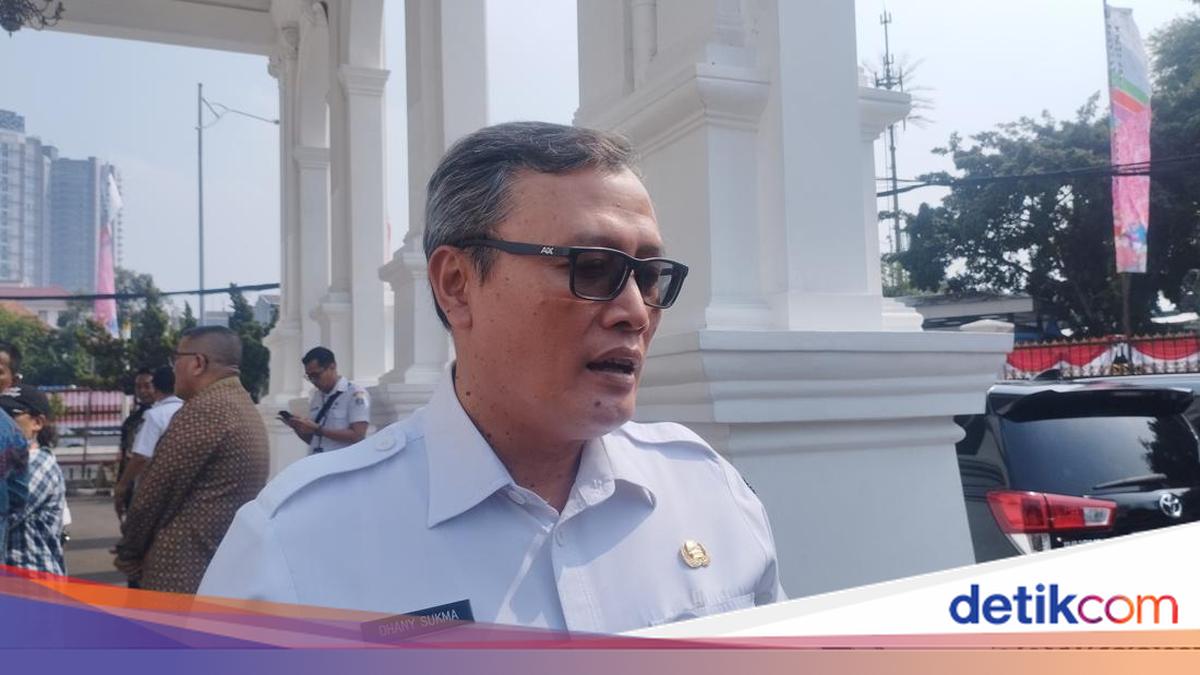 Sekretaris Lurah Petojo Dinonaktifkan gegara Pamer Hidup Mewah di Medsos