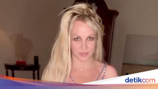 Alasan Britney Spears Ubah Nama dan Pindah ke Meksiko