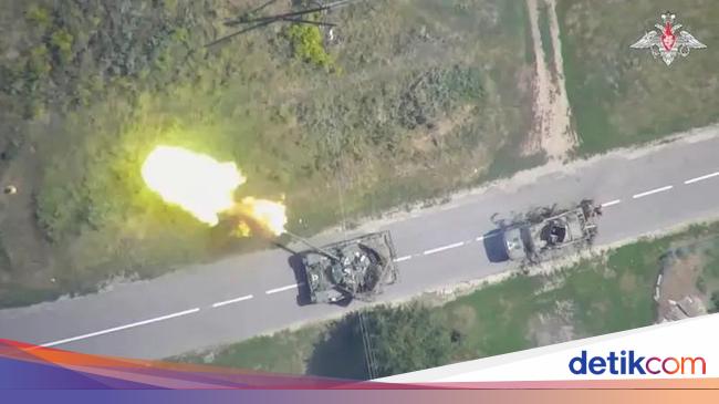 Ukraina Bilang Ribuan Tentaranya Menyerbu untuk Kacaukan Rusia