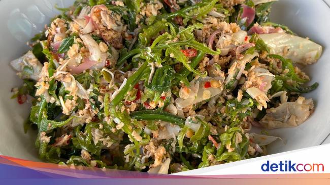 3 Resep Urap Sayuran Khas Daerah yang Bumbunya Pedas Segar