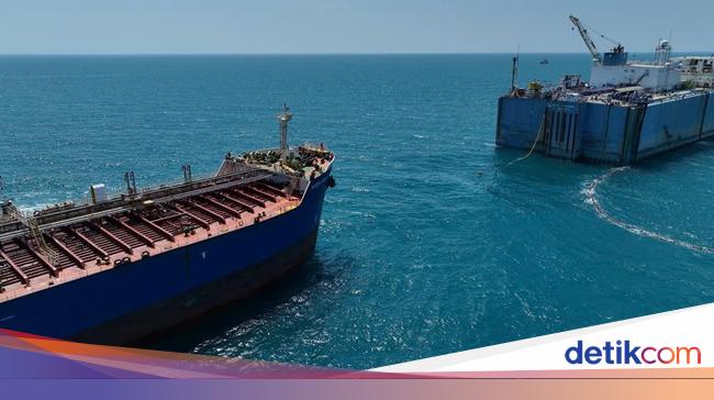 Berusia 50 Tahun, Kapal Minyak PHE ONWJ Ini Akhirnya Pensiun