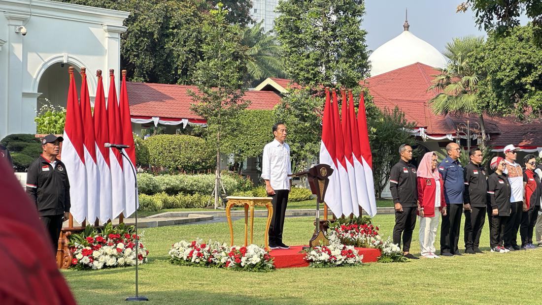 Diterima Jokowi, Peraih Medali Olimpiade Dapat Bonus Di Istana Negara