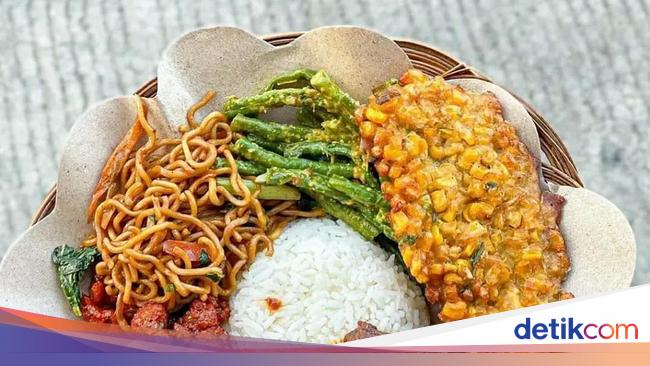 Nasi Jinggo Bali yang Murah Enak Ada di 5 Tempat Ini