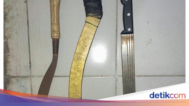 3 Anggota Gangster di Bogor Ditangkap, Golok hingga Celurit Disita