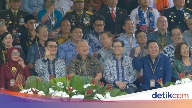 Momen Para Konglomerat Hadiri Upacara 17 Agustus di IKN