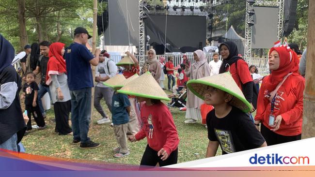Pesta Rakyat Rri TMII Gelar Lomba Pesta Rakyat di HUT Ke-79 RI, Warga Antusias