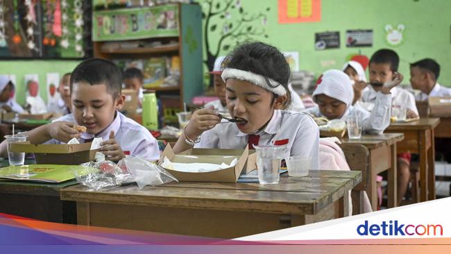 Jakarta Mulai Makan Bergizi Gratis Hari Ini, Menu Ada Ayam Teriyaki