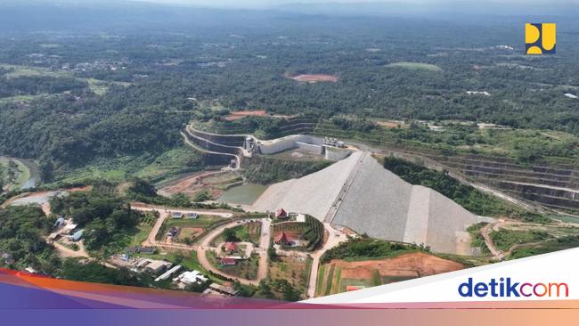 Dibangun Pakai Anggaran Rp 3,5 T, Bendungan Leuwikeris Mulai Pengisian Awal