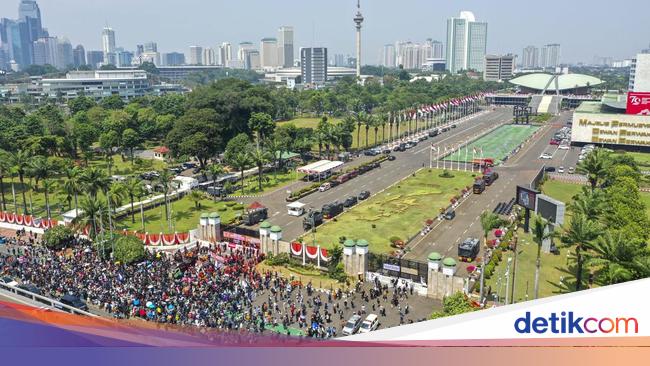 Ada Demo di Depan Gedung DPR, Gerbang Tol Slipi Ditutup!