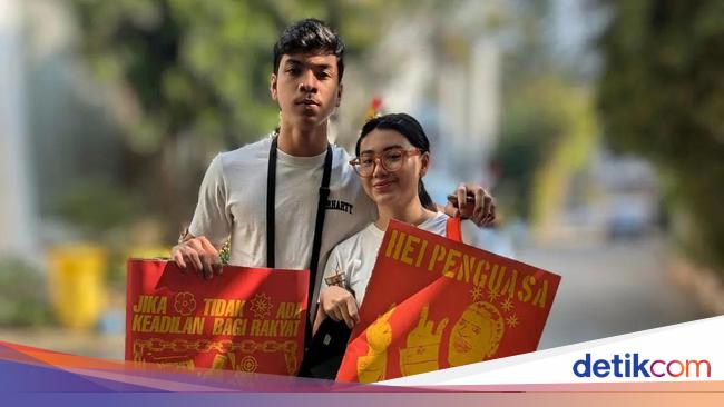 Wanda Hamidah Restui 2 Anak Ikut Demo ke DPR Tolak Revisi UU Pilkada