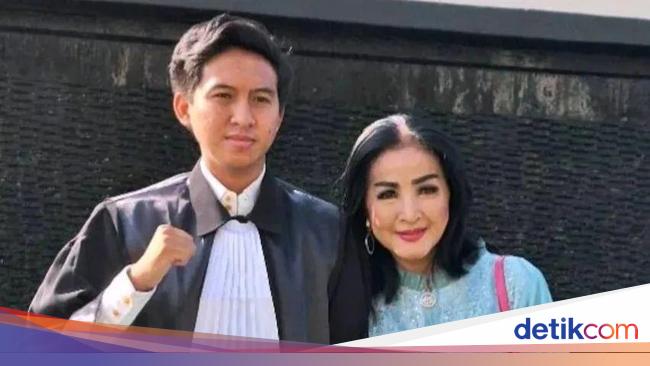 Iqbal Ramadhan, the son of Machica Mochtar, has no news after the presentation about the review of the provincial election law